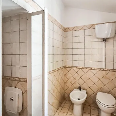 בית נופש 2 Bedroom Pet Friendly In *