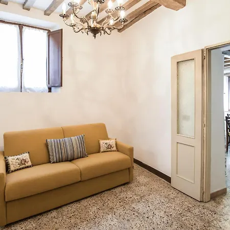 2 Bedroom Pet Friendly In